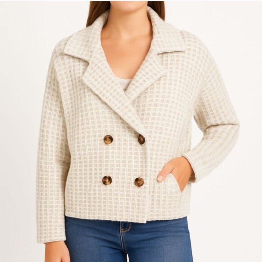 (NWOT) Rachel Zoe Cream and White Double Breasted Cardigan with Pockets (NWOT)